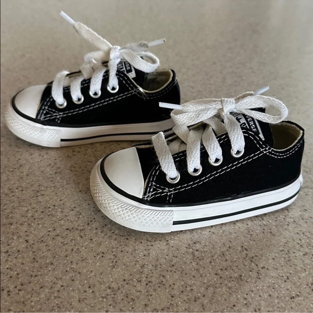 CONVERSE All Star Black Canvas Sneakers Toddler Size 4